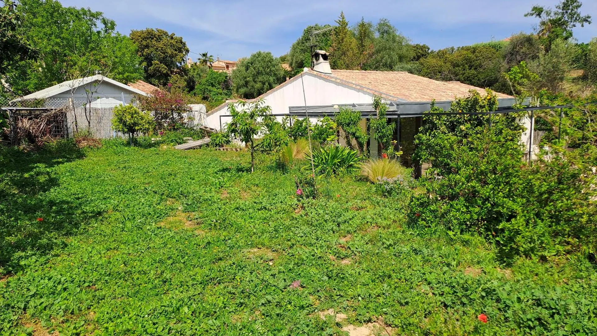 Villa Climatisee, Avec 3 Chambres , Piscine, Et Terrain Arbore Saint-Cyr-sur-Mer France