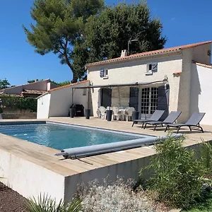 Andree Avec Piscine A Proximite De La Saint-Cyr-sur-Mer