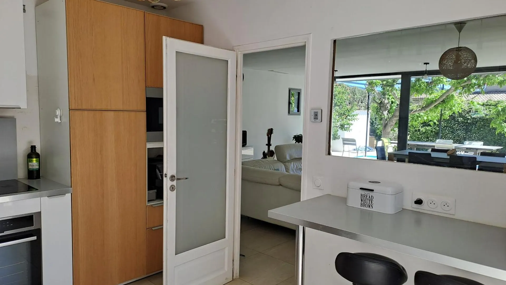 Villa Climatisee, Avec 3 Chambres , Piscine, Et Terrain Arbore Saint-Cyr-sur-Mer 0*,  France