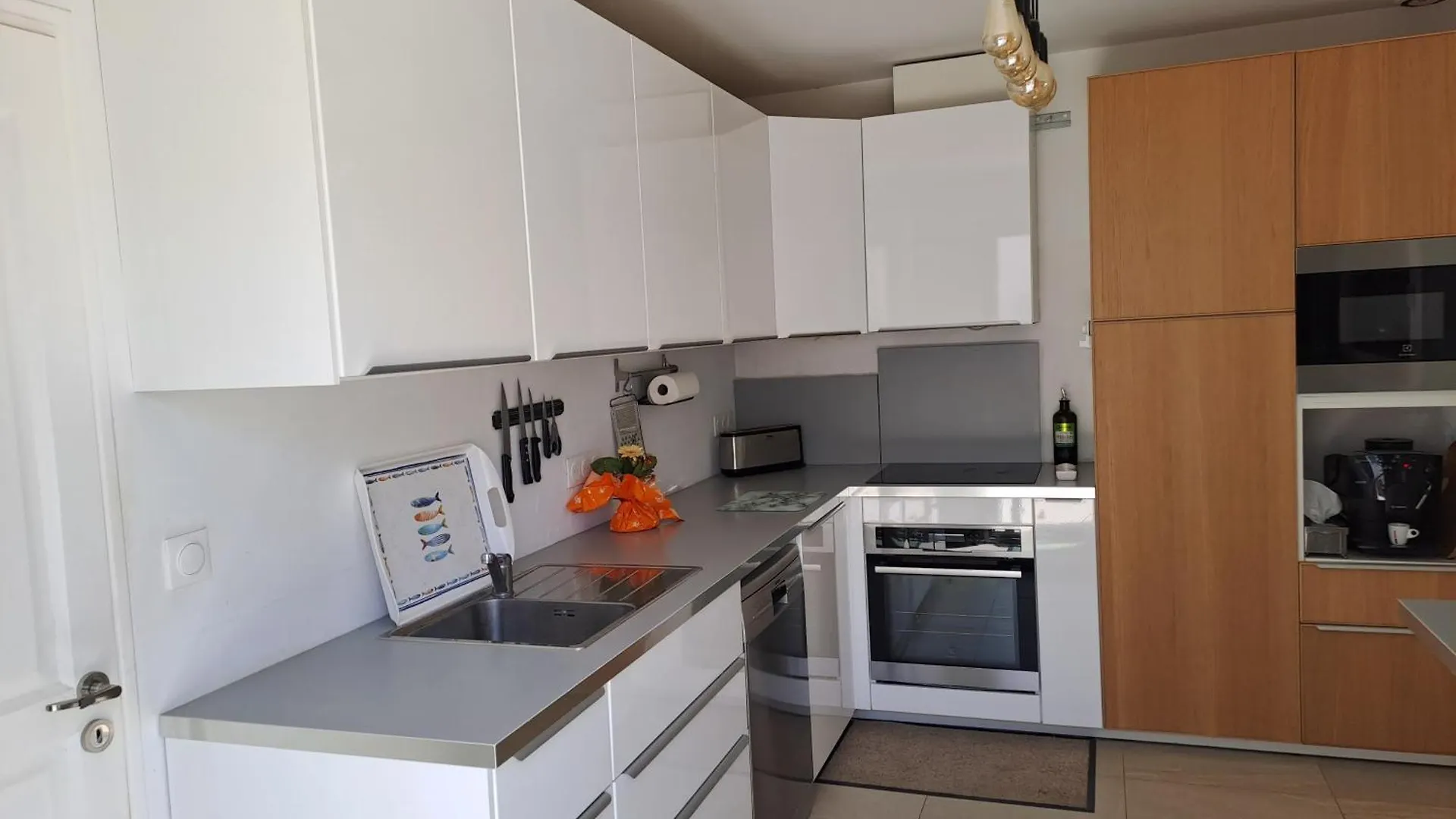 Villa Climatisee, Avec 3 Chambres , Piscine, Et Terrain Arbore Saint-Cyr-sur-Mer